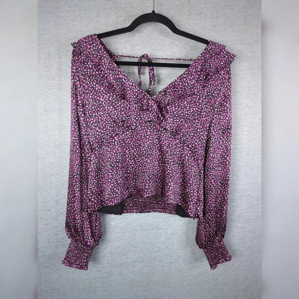 👯♀️Host Pick⚡️Signature by Reitmans V-Neck Blouse with Smocked Back - Picture 4 of 9